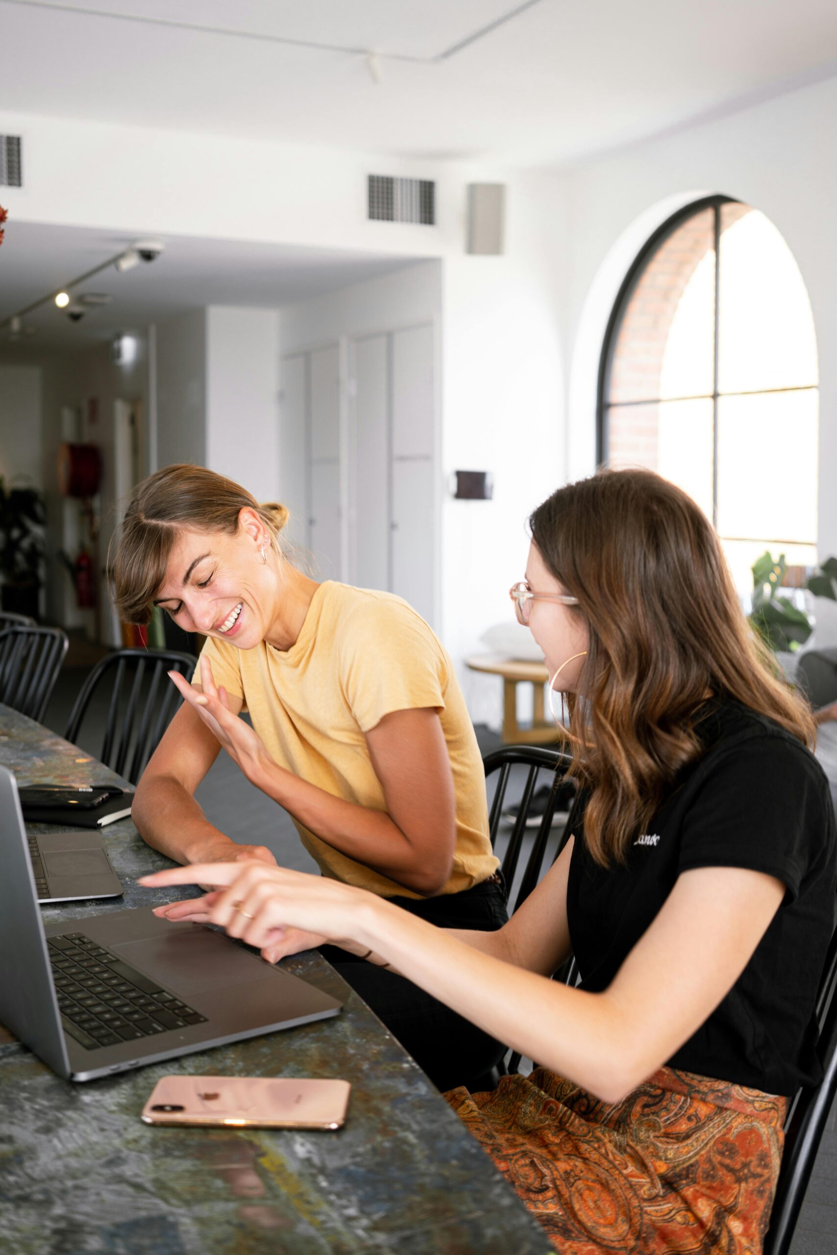 CRM services for igaming websites by Grodt Group